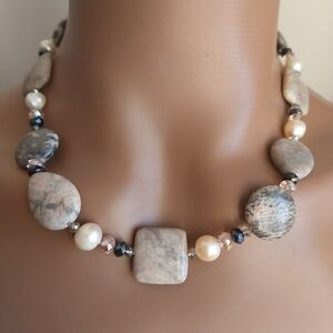 Stone and Freshwater Pearl Necklace